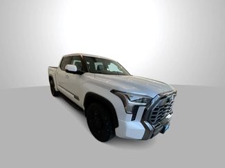 Used 2025 Toyota Tundra Platinum video 2