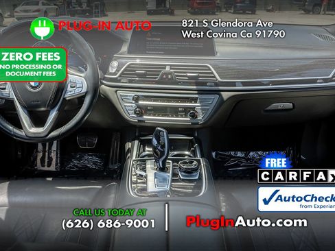 Used 2019 BMW 750i w/ Executive Package RWD image 16