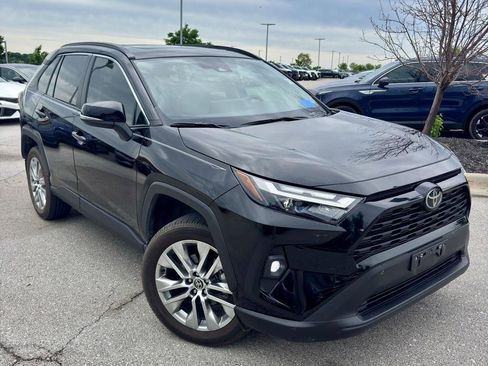 Used 2024 Toyota RAV4 XLE Premium w/ Weather Package AWD/4WD image 7