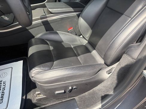 Used 2022 Tesla Model S Plaid AWD/4WD image 13