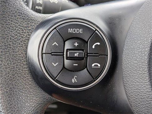 Used 2020 Kia Soul LX image 22