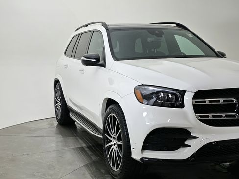 Certified 2023 Mercedes-Benz GLS 450 4MATIC image 6