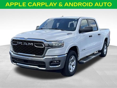 Used 2025 RAM 1500 Big Horn AWD/4WD image 4