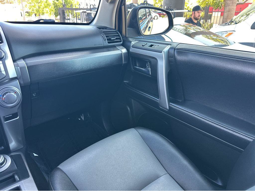 Used 2019 Toyota 4Runner SR5 Premium AWD/4WD image 18