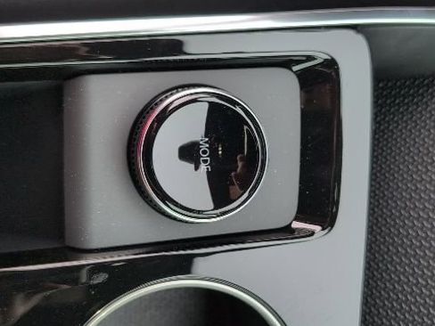 New 2026 Chevrolet Equinox LT w/ LPO, Floor Liner Package image 22