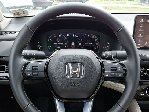 Used 2024 Honda Accord Touring image 20