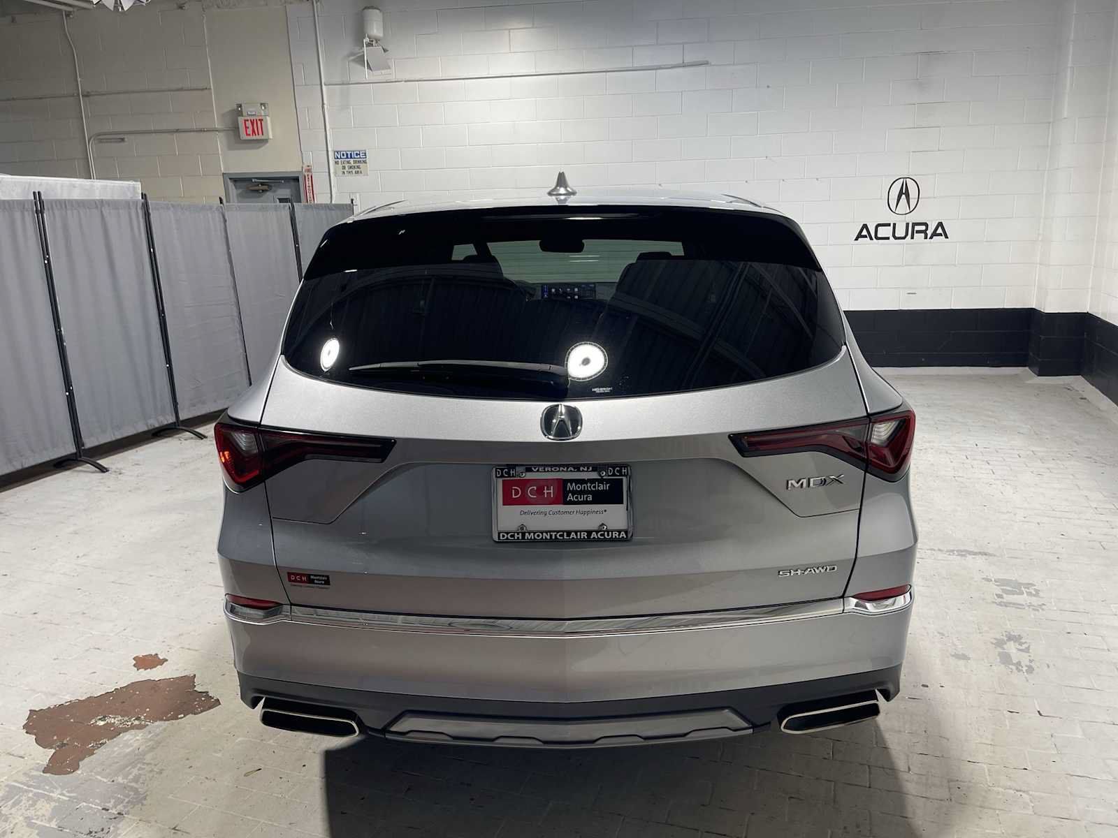 Used 2025 Acura MDX SH-AWD image 5