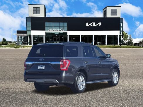 Used 2021 Ford Expedition XLT AWD/4WD image 5