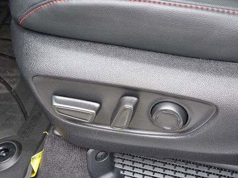 Certified 2025 Toyota Sienna XSE image 16