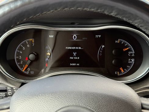 Used 2019 Jeep Grand Cherokee Altitude AWD/4WD image 17