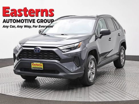 Used 2023 Toyota RAV4 LE AWD/4WD image 1