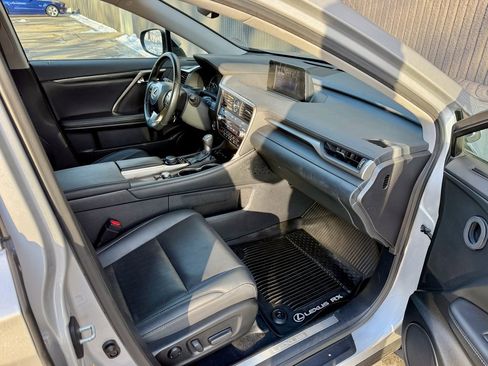 Used 2017 Lexus RX 350 AWD w/ Cold Weather Package image 20