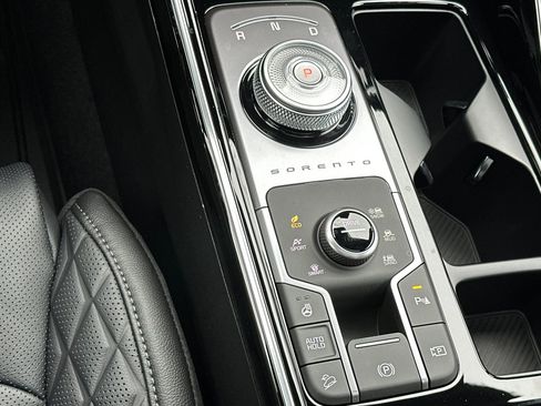 New 2026 Kia Sorento SX Prestige image 19