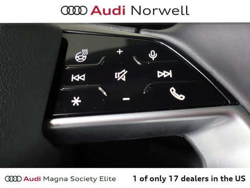 Used 2025 Audi Q5 Premium Plus w/ Premium Plus AWD/4WD image 30