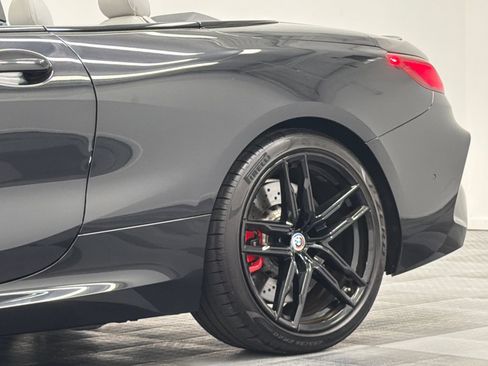 Used 2023 BMW M8 Competition w/ M Carbon Exterior Package AWD/4WD image 5