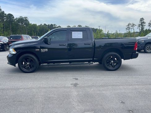 Used 2020 RAM 1500 Express w/ Express Value Package AWD/4WD image 4