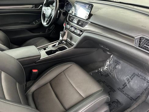 Used 2022 Honda Accord Sport image 19
