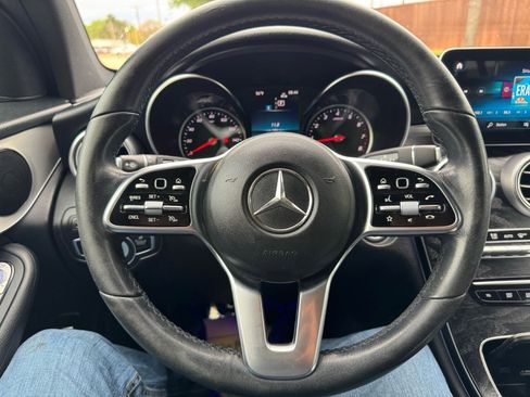 Used 2020 Mercedes-Benz GLC 300 w/ Parking Assistance Package image 14