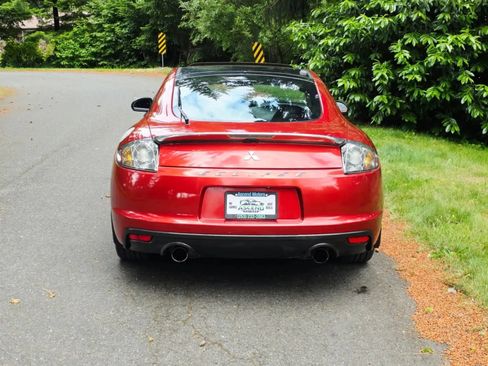 Used 2012 Mitsubishi Eclipse FWD image 4