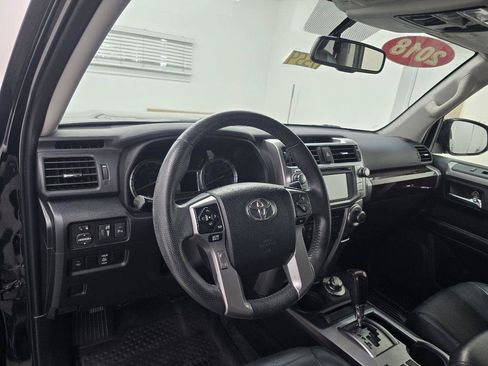 Used 2018 Toyota 4Runner Limited AWD/4WD image 10