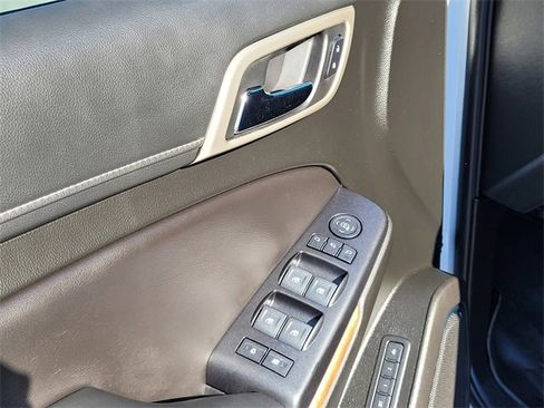 Used 2019 GMC Yukon XL Denali w/ Denali Ultimate Package image 21