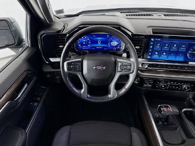 Used 2022 Chevrolet Silverado 1500 RST AWD/4WD image 21