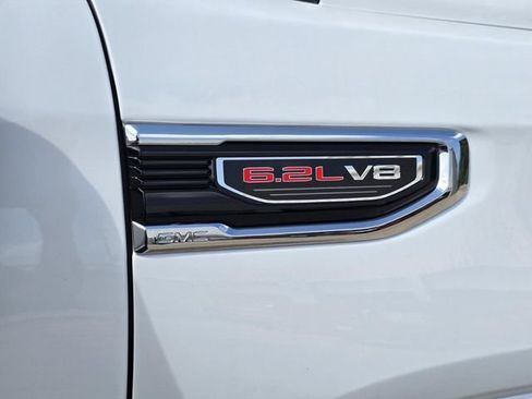 New 2026 GMC Sierra 1500 Denali w/ Technology Package AWD/4WD image 9
