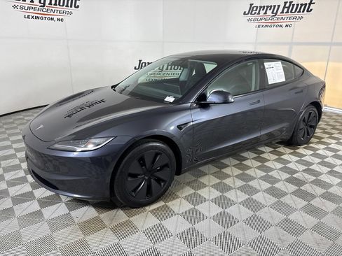 Used 2025 Tesla Model 3 Long Range RWD image 1
