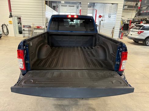 Certified 2024 RAM 2500 Big Horn w/ Sport Appearance Package AWD/4WD image 24