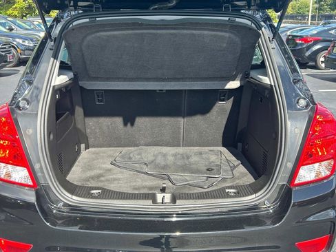 Used 2017 Chevrolet Trax LS image 12