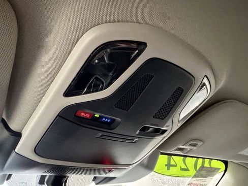 Used 2024 Subaru Outback Premium image 20