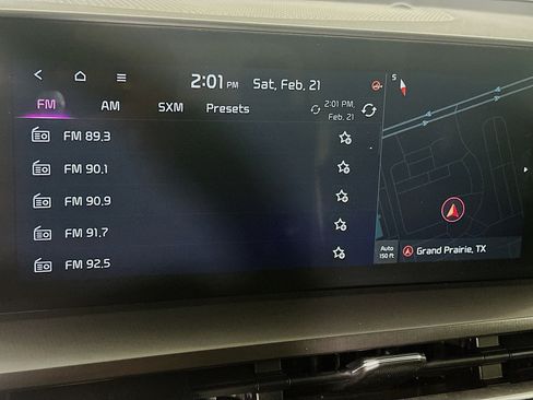 Used 2025 Kia Telluride S image 19