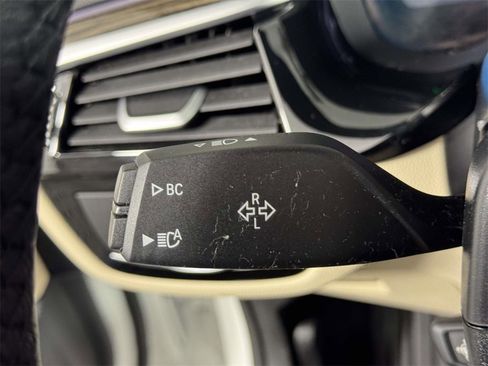 Used 2023 BMW 530i xDrive w/ Convenience Package image 21