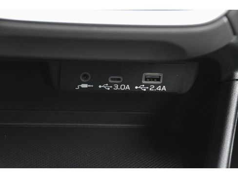 Certified 2024 Subaru Crosstrek 2.0i Premium image 33