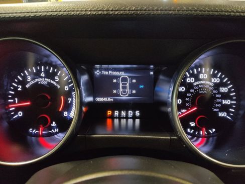 Used 2018 Ford Mustang Premium RWD image 23