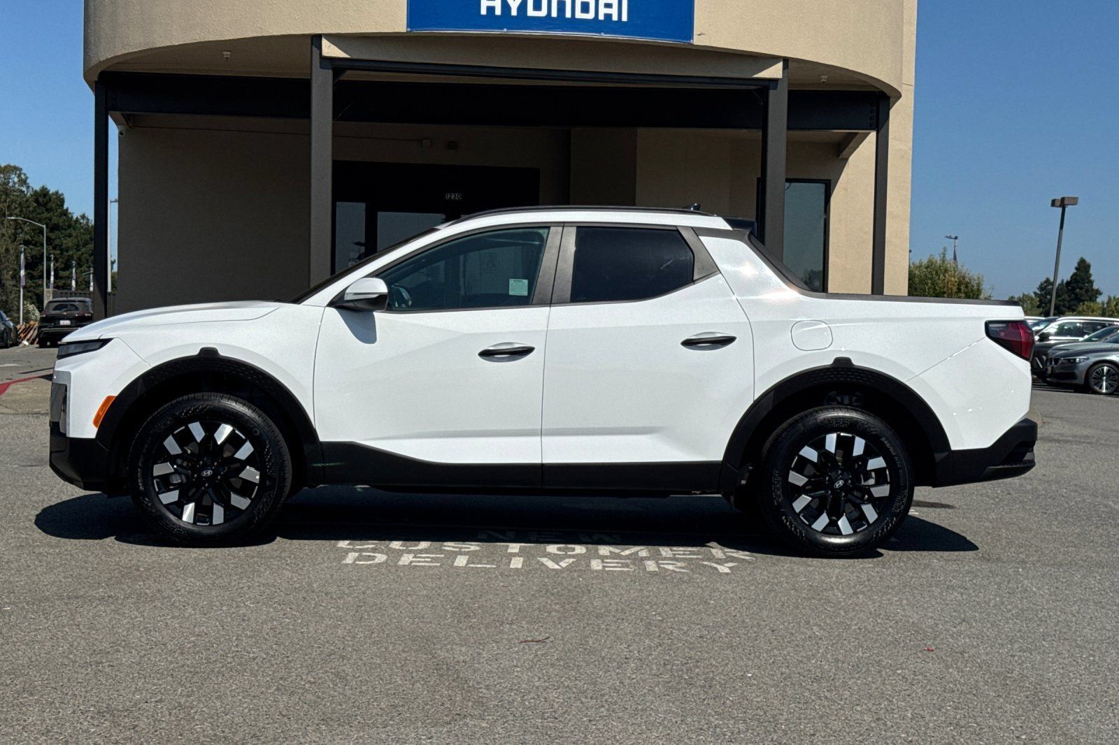 Certified 2026 Hyundai Santa Cruz SEL FWD image 7