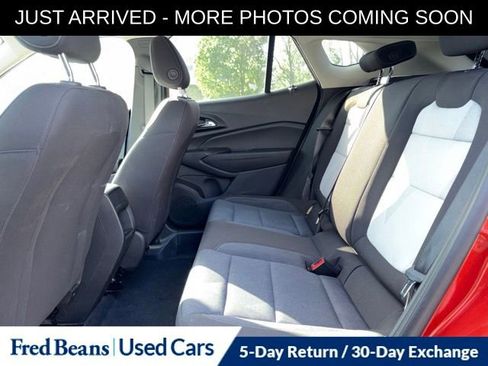 Used 2024 Chevrolet Trax LS FWD image 13