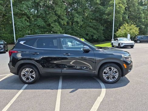 Used 2024 Kia Seltos S FWD image 2