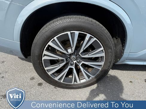 Used 2020 Volvo XC90 T5 Momentum image 14