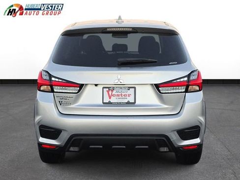 Used 2025 Mitsubishi Outlander Sport SE image 7