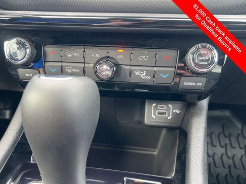 New 2026 Jeep Compass Limited w/ Sun, Sound & Navigation Group image 25