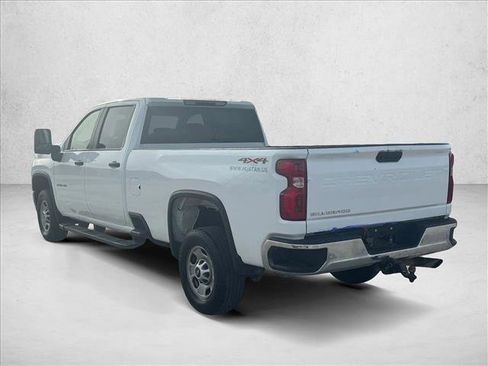 Used 2022 Chevrolet Silverado 2500 W/T w/ WT Convenience Package image 4