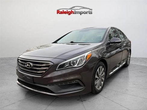Used 2016 Hyundai Sonata Sport FWD image 2