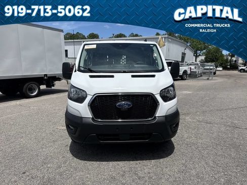 Certified 2025 Ford Transit 250 Low Roof w/ Exterior Upgrade Package RWD image 3