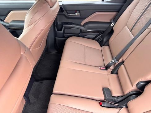 New 2026 Toyota 4Runner Limited AWD/4WD image 21