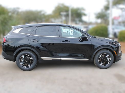 New 2026 Kia Sportage LX image 5