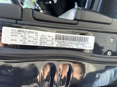 Used 2013 Jeep Grand Cherokee Limited image 18