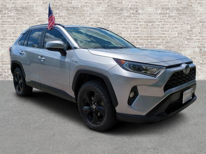 Used 2020 Toyota RAV4 XLE w/ Convenience Package