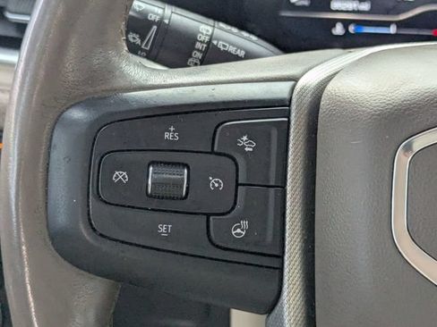 Used 2022 GMC Yukon XL Denali AWD/4WD image 18