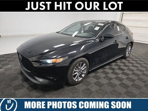 Used 2022 MAZDA MAZDA3 s image 1